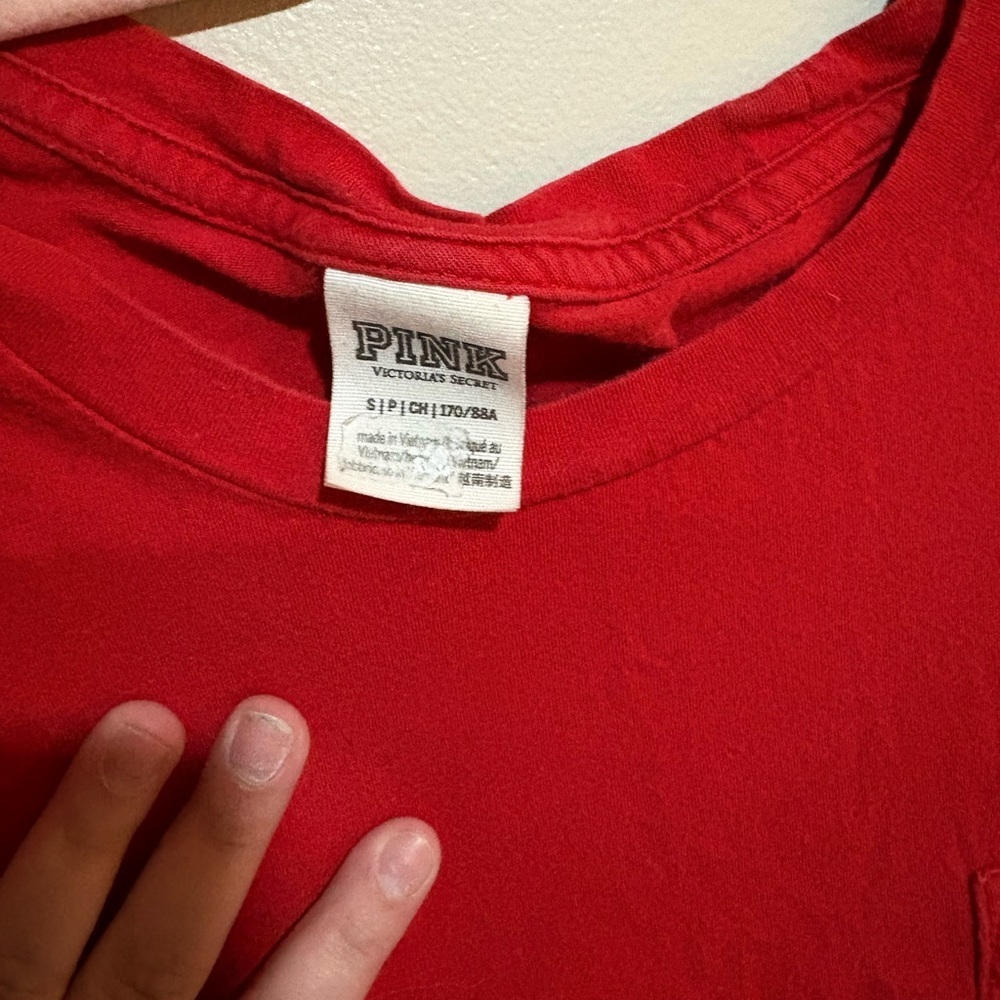 PINK Victoria's Secret Red Tee - Picture 2 of 3
